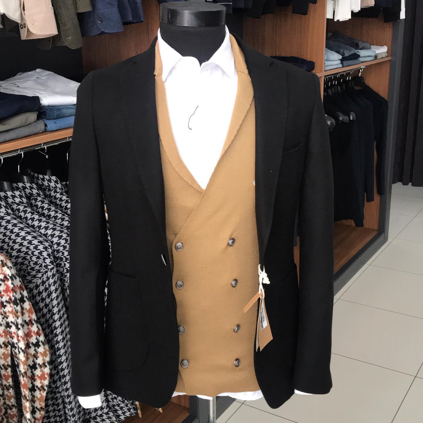 Pantolon seçkisi · CHfFIuHg4bD