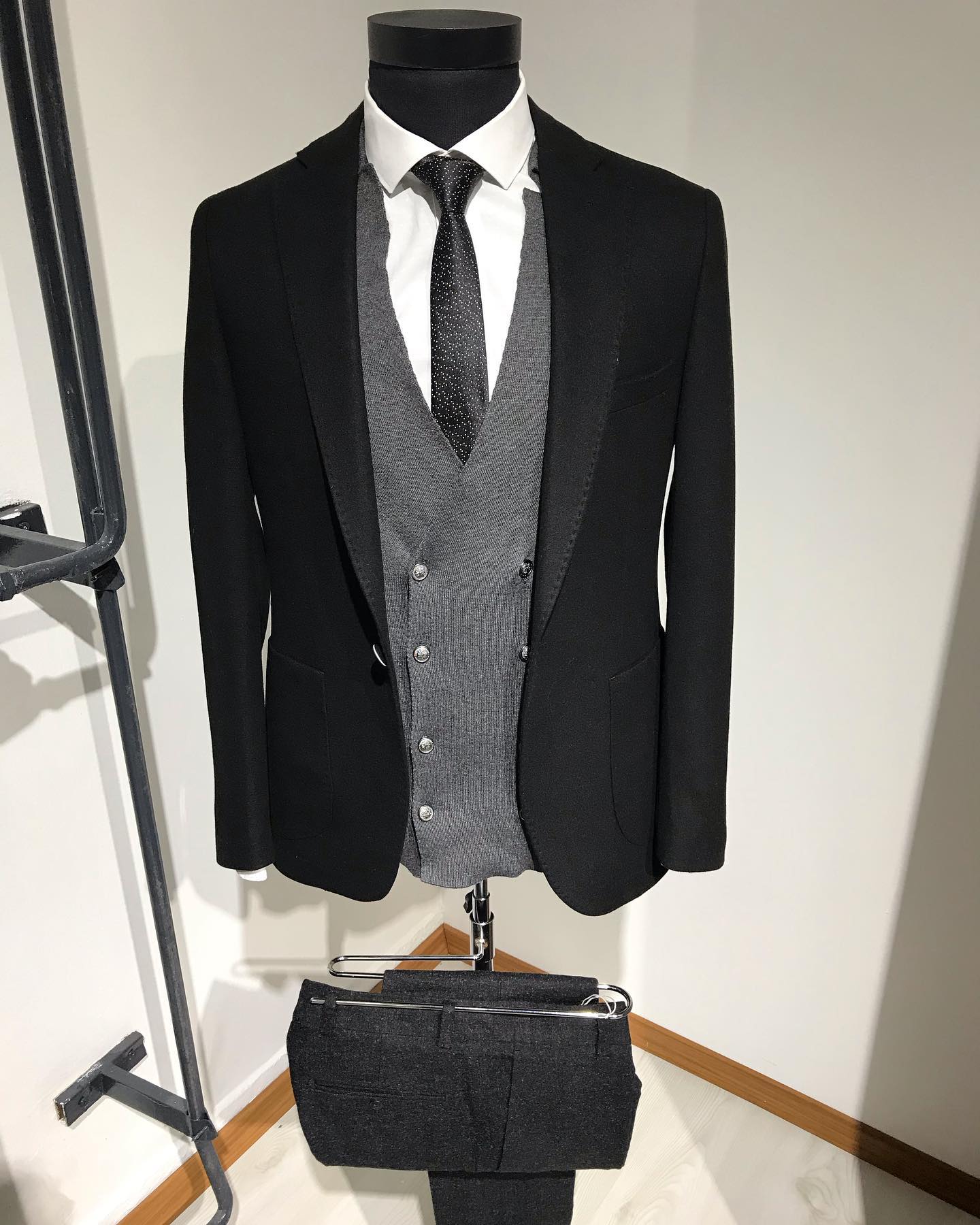 Pantolon seçkisi · CIxl-3gHAe8