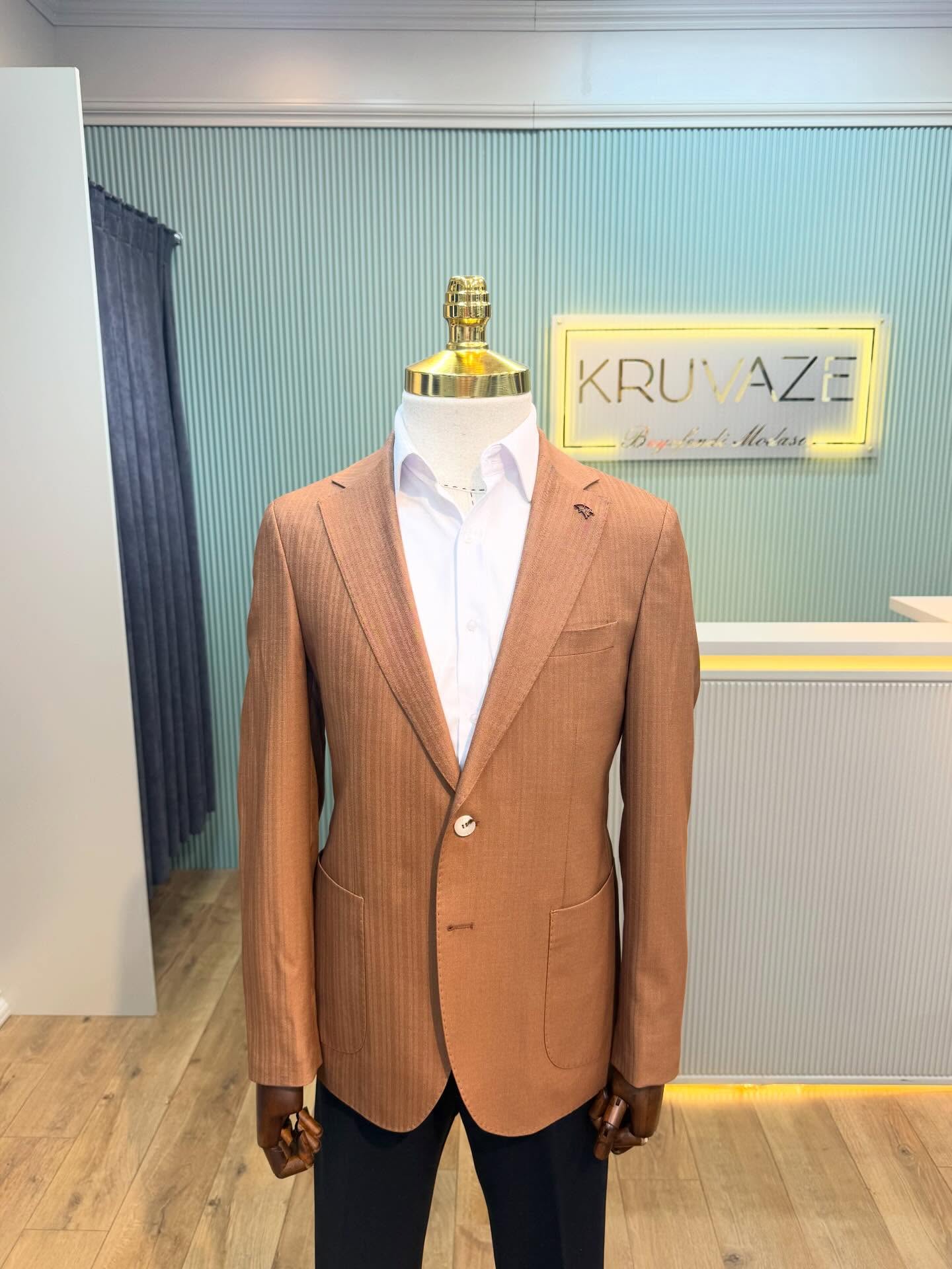 Kruvaze koleksiyon seçkisi · DX-G5ELjSK6