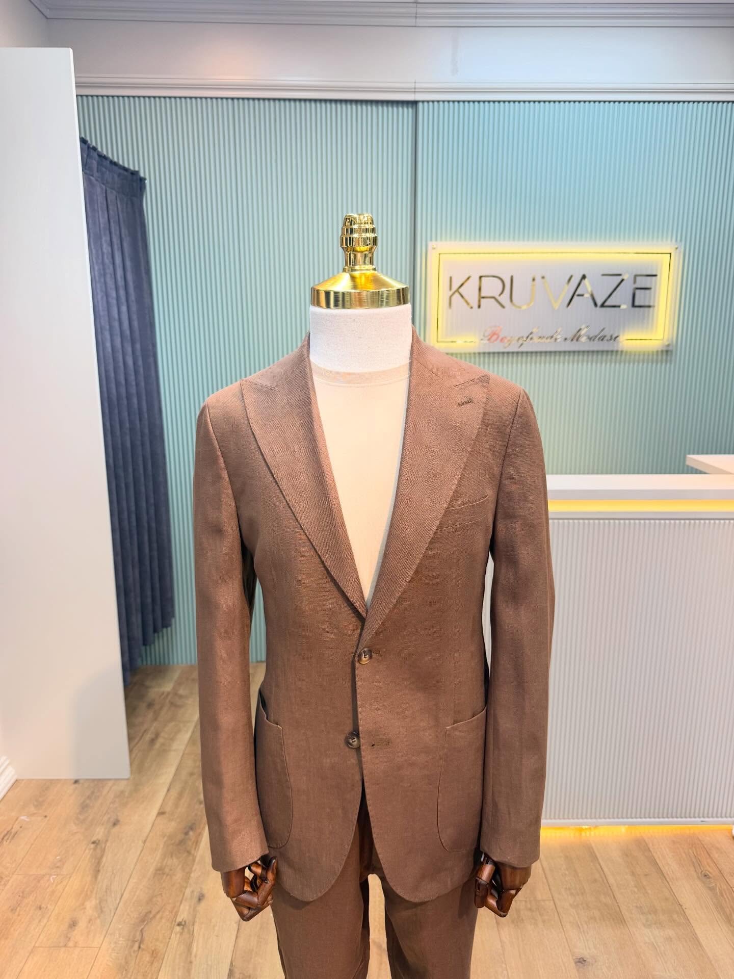 Kruvaze koleksiyon seçkisi · DYU3QXvjc5H